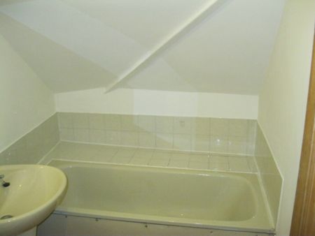 1 Bed Flat, Eardley Road, SW16 - Photo 3