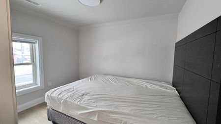 For Lease - 5731 Stanley Avenue Unit# C2, Niagara Falls, Ontario - Photo 2