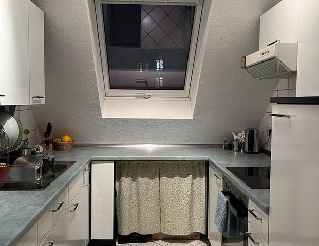 Helle 2-Zimmer-Wohnung mit 2 Balkonen und EBK - Foto 1