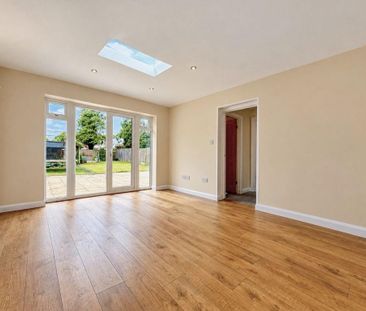 3 bedroom semi-detached house to rent - Photo 1