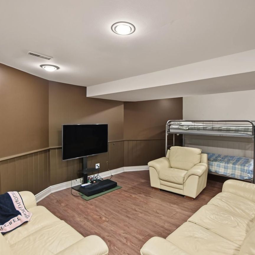 For Lease - 143 SETTLERS Way, Blue Mountains, Ontario - Photo 1
