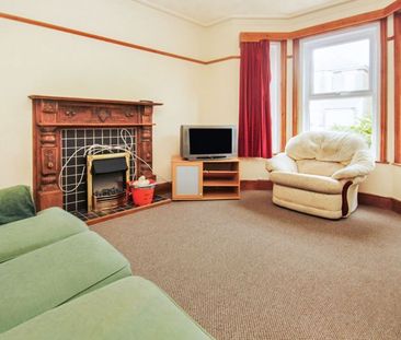 Winton, Bournemouth - Photo 2