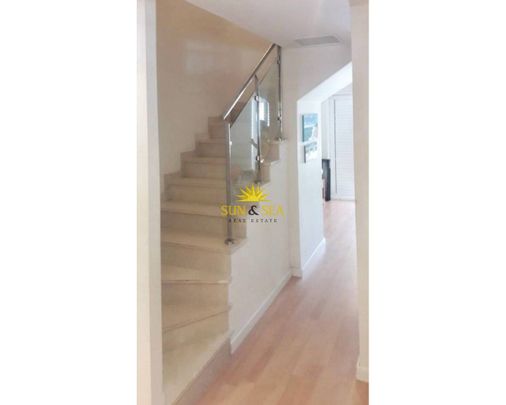 DUPLEX 3 BEDROOMS AND 1 BATHROOM - Photo 1