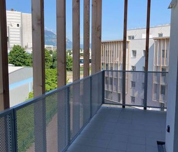 Location appartement Saint-Martin-d'Hères 38400 63.9 m² - Photo 2