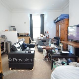 Studio Flats to Rent in Leeds - Photo 1