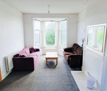 4 bedroom house to rent - Photo 2
