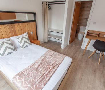 7 bedroom end of terrace house to rent - Photo 5