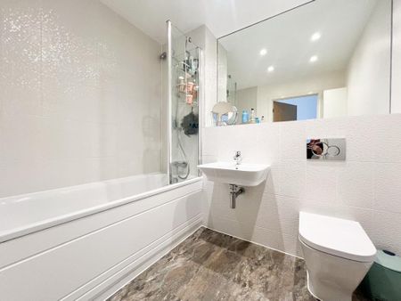 2 bedroom apartment to rent - Photo 5