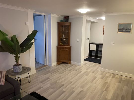 Maratonvägen, Enskede - Photo 1