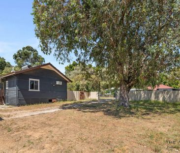 Renovated Cottage on a HUGE Block with Powered Workshop! - Photo 2