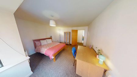 2 bedroom flat to rent - Photo 4