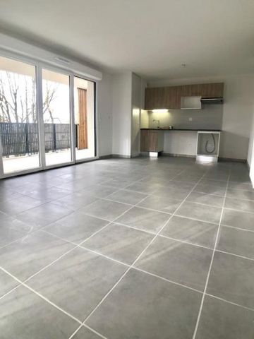 Location Appartement 3 pièces 64m² COLOMIERS 31770 - Photo 2