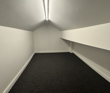 Leeming Lane, NG19, Mansfield - Photo 5