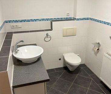 Mietwohnung EG mit kleinem Garten - Foto 1