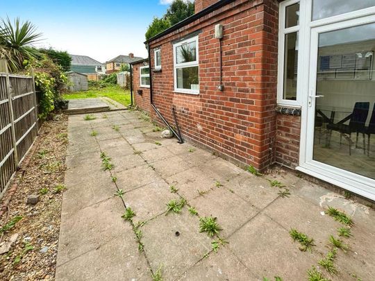 House share to rent - Photo 1