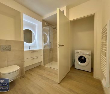 Location Appartement 3 pièces 69m² POITIERS 86000 - Photo 3