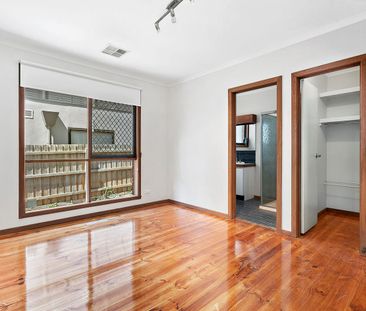 Spacious Villa - Photo 2