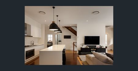 New Farm Oasis - Photo 5