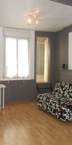 Location Appartement 1 pièce 27m² TROYES 10000 - Photo 1