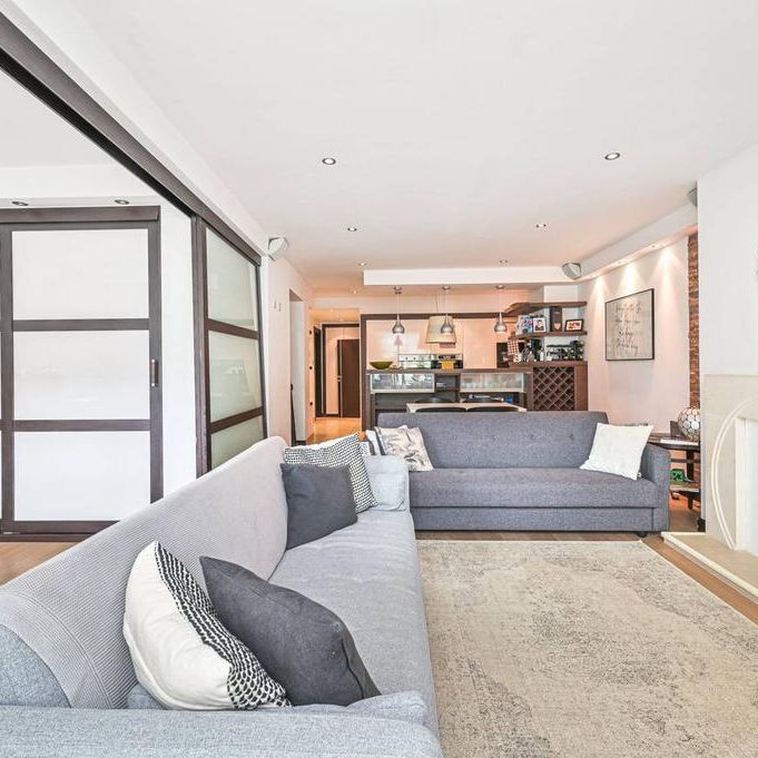 3 bedroom flat to rent - Photo 1