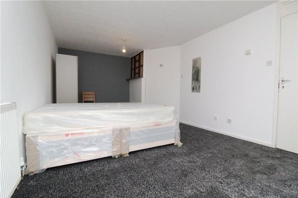 House share to rent - Photo 1