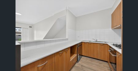 City Life! - Photo 5