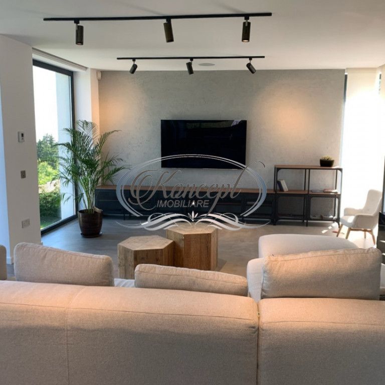 Casa deosebita cu panorama, in Feleacu - Fotografie 1