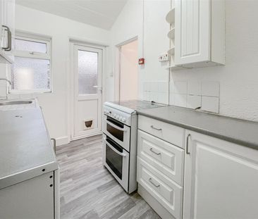 Horntye Road St. Leonards, TN37 6RT - Photo 6