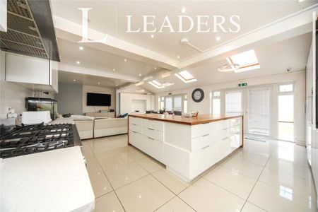 6 bedroom house to rent - Photo 5