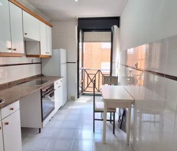 Alquiler de piso en Avenida Schulz - Photo 6