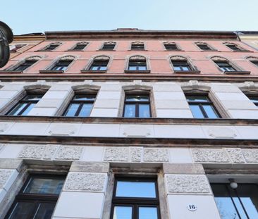 3-Raum Wohnung in Chemnitz • Parkett • Balkon • Wanne • Aufzug • we... - Photo 4