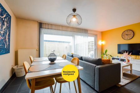 Modern appartement met koer/terras en garagebox in Bekegem - Photo 3