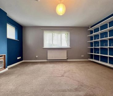 4 bedroom barn conversion to rent - Photo 1