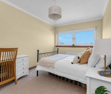 3 bedroom detached house to rent - Photo 6