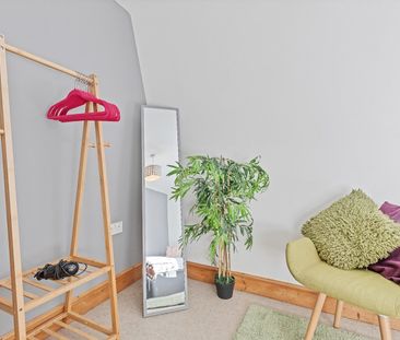 3 Bed Terraced House, Marine Terrace Mews, BN2 - Photo 3