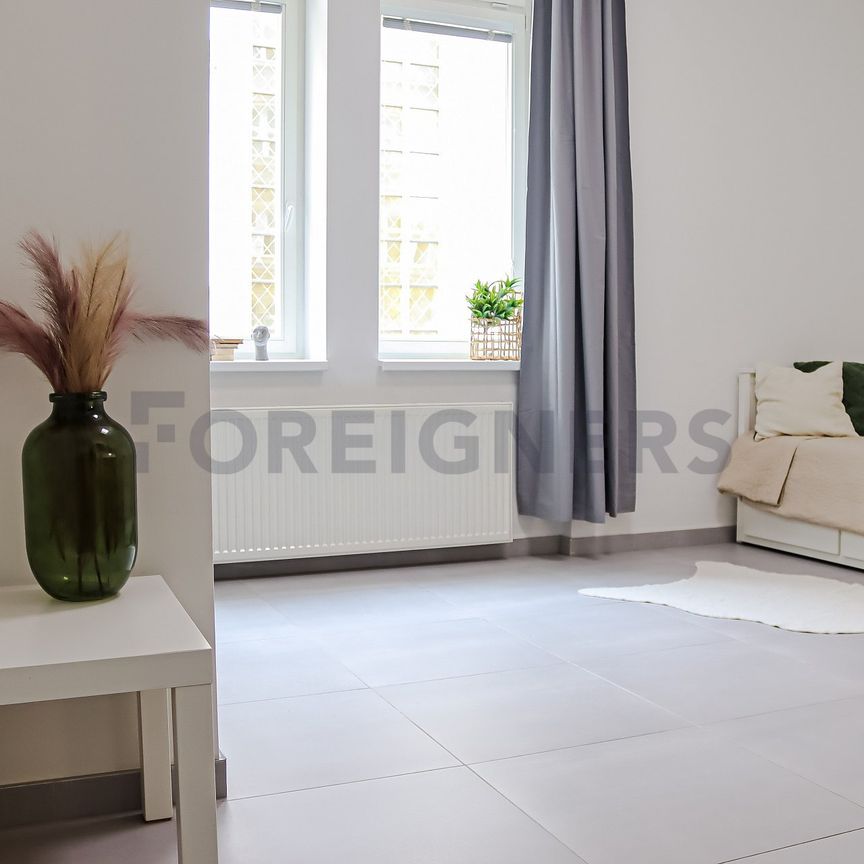 Apartment for rent, 1+KK - Studio, 32m - Fotografie 1