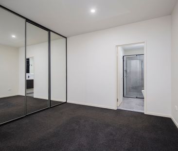 2 Bedroom, 2 Bathroom Apartment - Photo 4