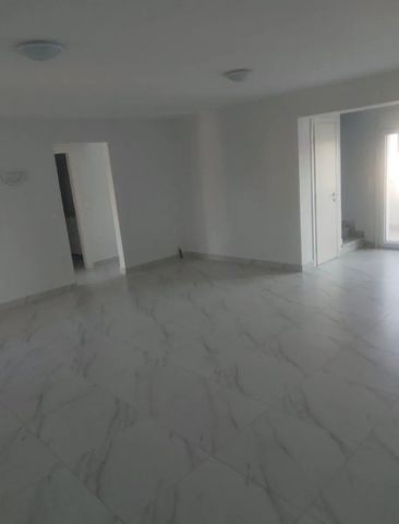 Μεζονέτα για ενοικίαση Αγία Σοφία - Μανιάτικα (Ταμπούρια – Αγία Σοφία) - Photo 5