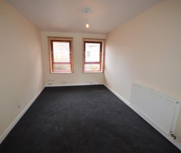 54 Clepington Court, Coldside, Dundee - Photo 1