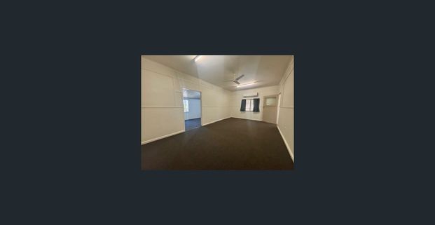 Charming and Neat Home in Quiet Location - Photo 1