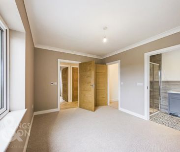 3 bedroom detached bungalow to rent - Photo 3