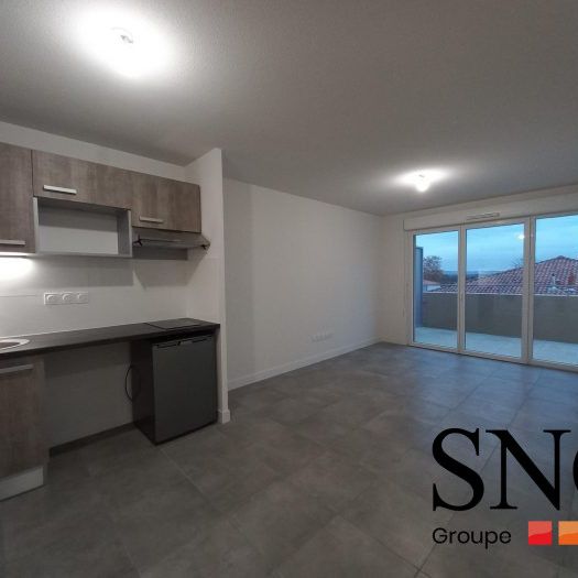 T2 AVEC BALCON ET PARKING - Photo 1