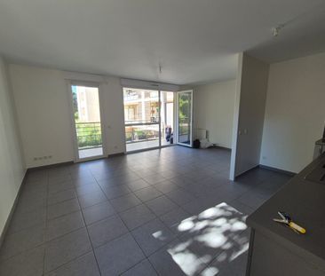 Location Appartement 3 pièces 69m² VETRAZ MONTHOUX 74100 - Photo 1