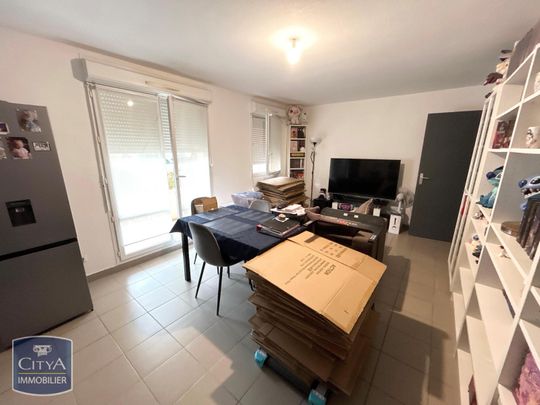 Location Appartement 2 pièces 47m² PECQUENCOURT 59146 - Photo 1