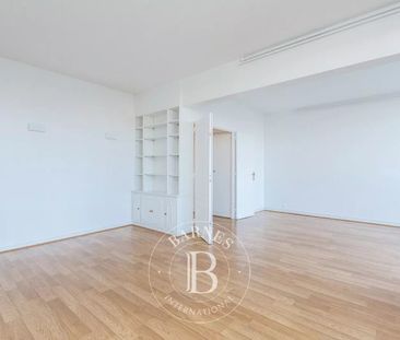 Appartement • Dupleix-Motte Picquet, Paris 15ème - Photo 1