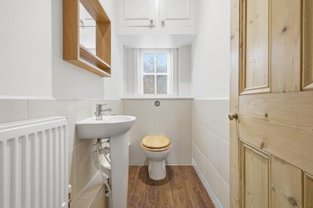 3 bedroom townhouse to rent - Photo 5