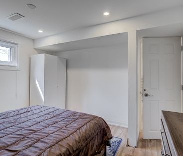 For Lease - 484 Kelvedon Mews, Mississauga, Ontario - Photo 4