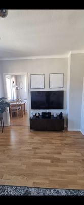 Råsundavägen, Solna - Photo 1