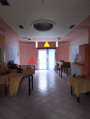 Συγκρότημα για ενοικίαση Τερψιθέα (Κέντρο - Λιμάνι) - Photo 1