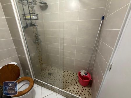 Location Appartement 1 pièce 28m² MARSEILLE 9ème - Photo 5